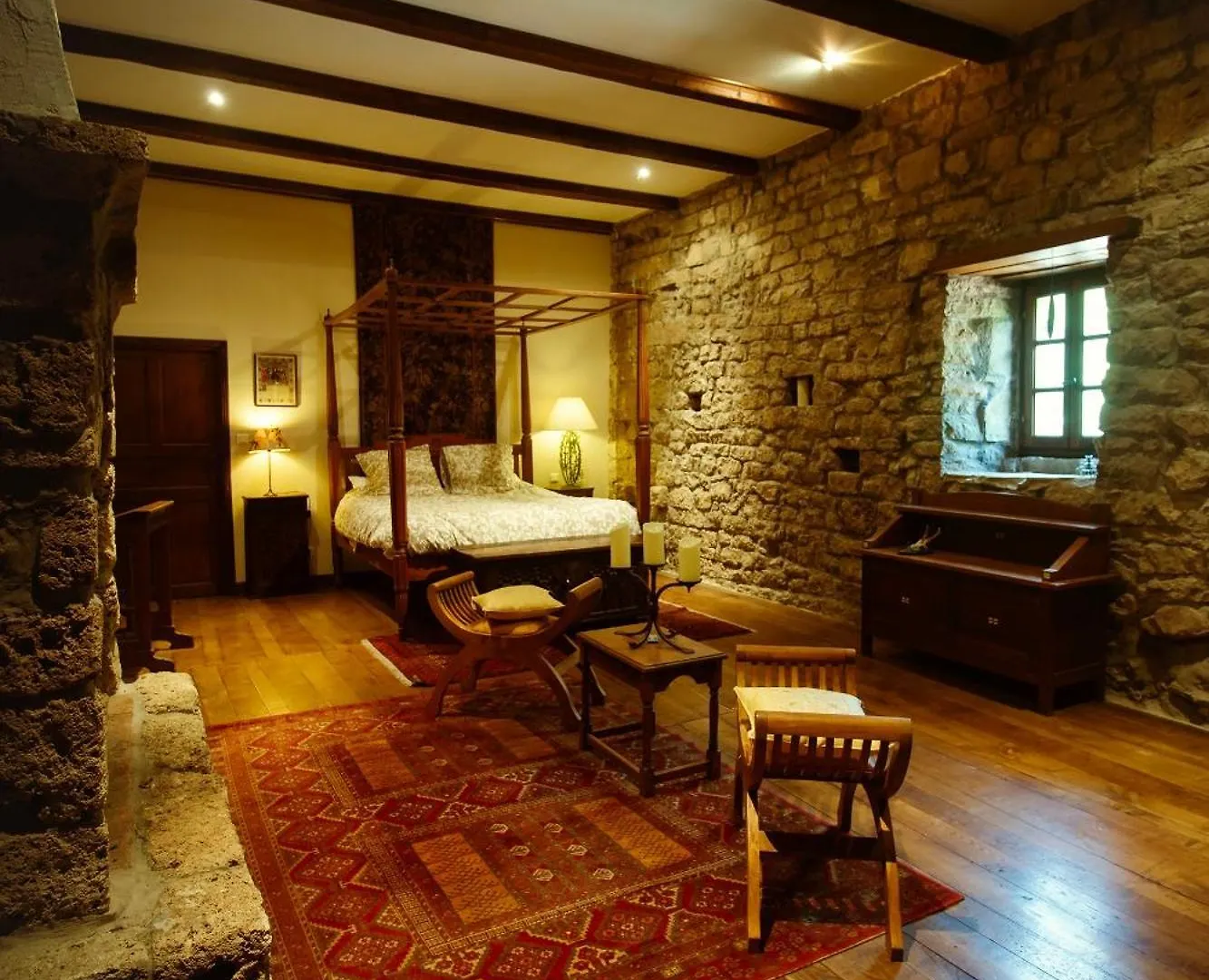 Le Chateau De Sorgues Cornus Отель типа 